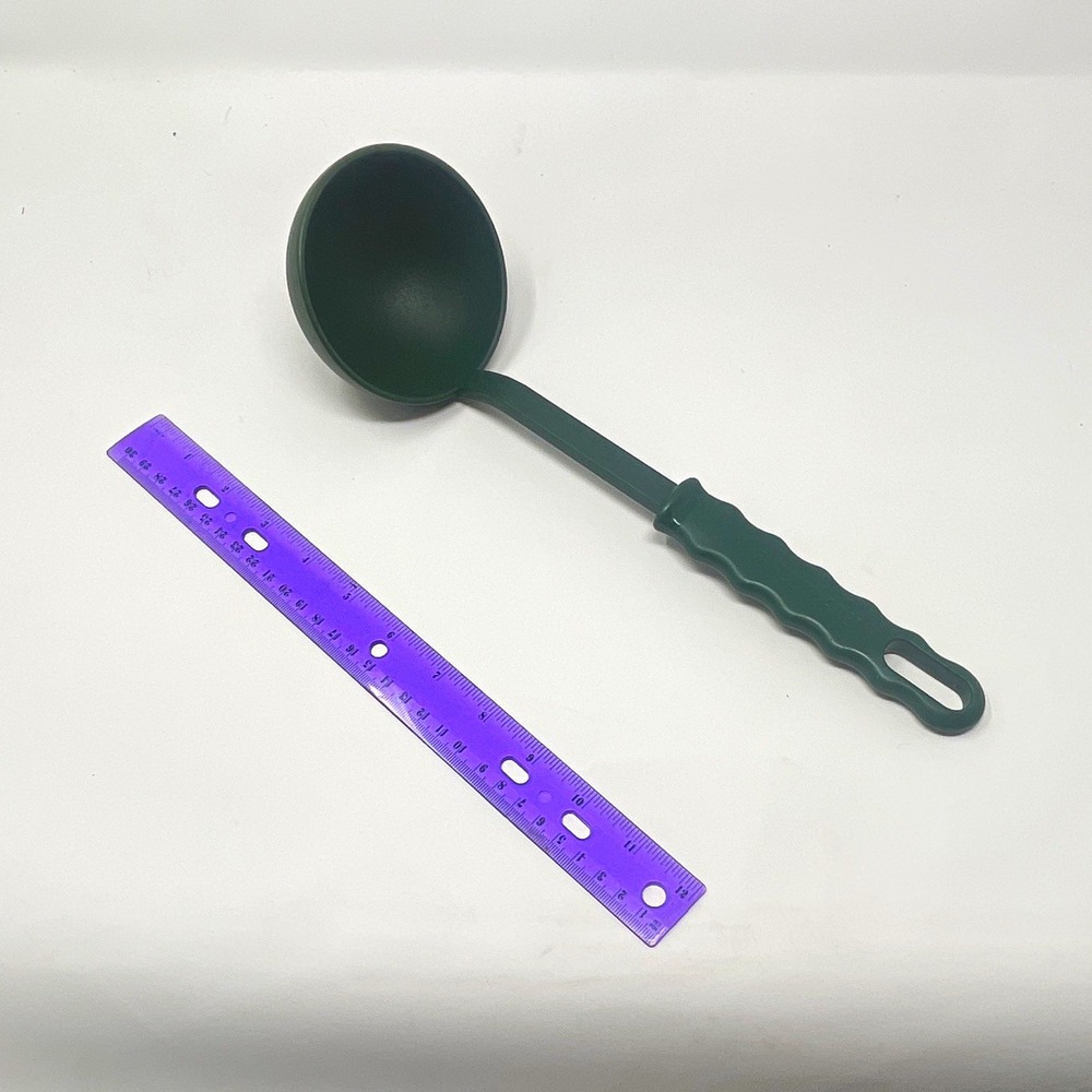 Farberware Green Soup/Serving Ladle, Solid/Plain Plastic w/ Hanging Loop